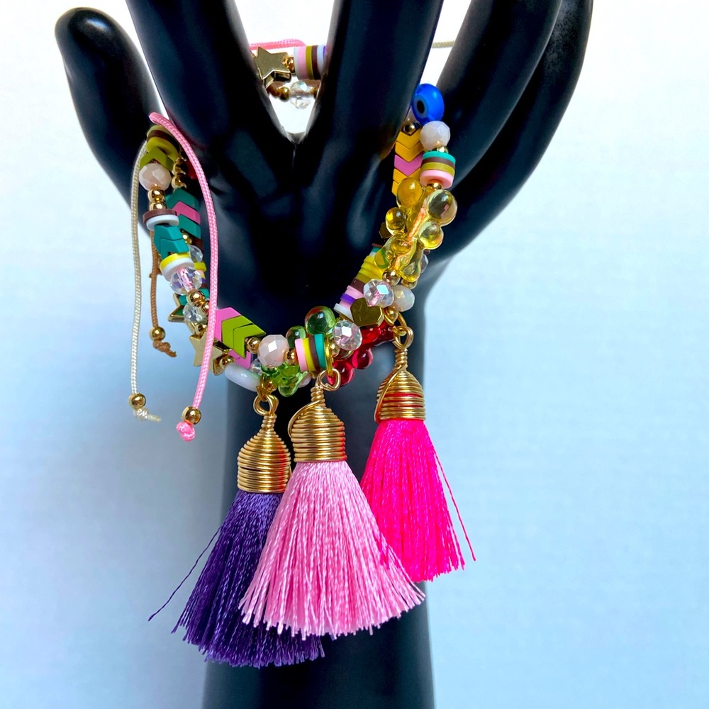 🌸 3 beautiful youth bracelets🌸